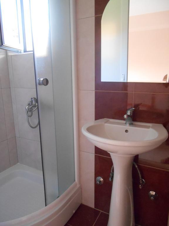 Adzija House Apartment Ohrid Phòng bức ảnh